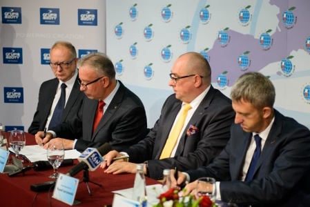 Umowa Grupy Azoty z Tarnowem podpisana – rozpoczęło się Forum Inwestycyjne